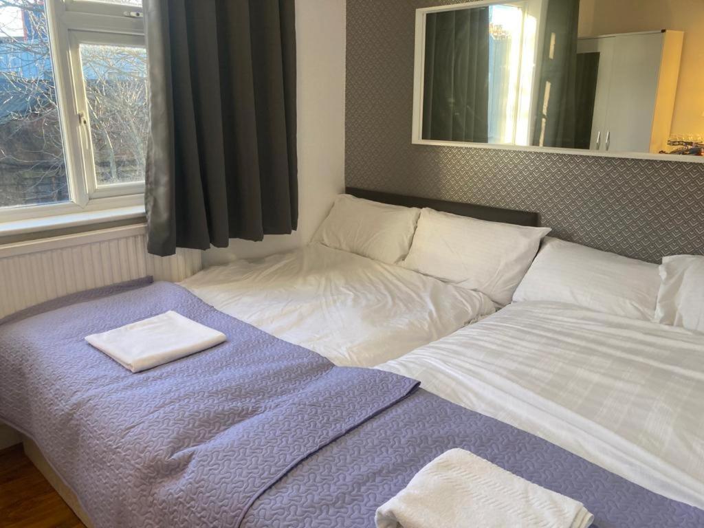 Twin Towerd Hotel Londyn Zewnętrze zdjęcie