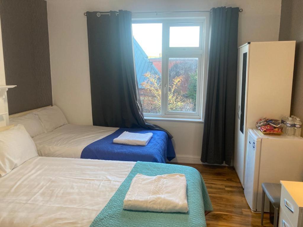 Twin Towerd Hotel Londyn Zewnętrze zdjęcie