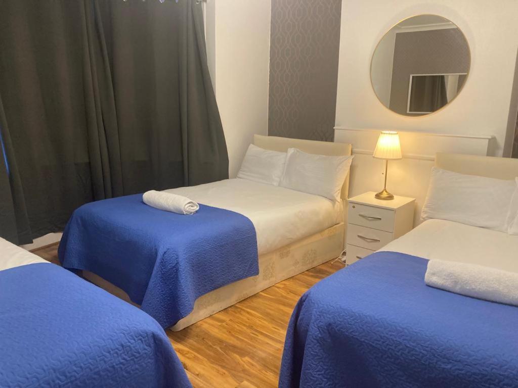 Twin Towerd Hotel Londyn Zewnętrze zdjęcie